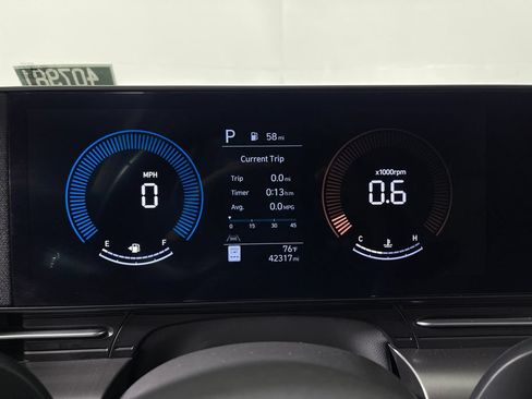 Certified 2025 Hyundai Kona SEL FWD image 20