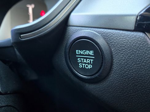 Used 2023 Ford Escape Active image 28