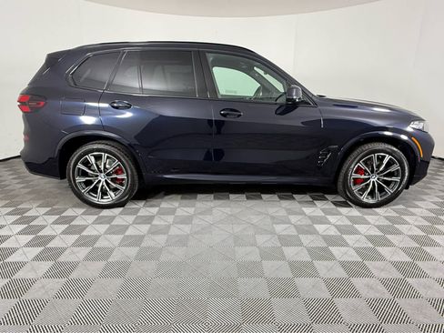 New 2026 BMW X5 xDrive40i w/ M Sport Package image 3
