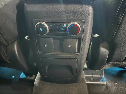 Used 2024 Ford Explorer ST-Line w/ Class IV Trailer Tow Package AWD/4WD image 39