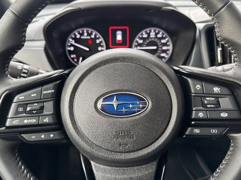 Certified 2025 Subaru Forester Premium image 26