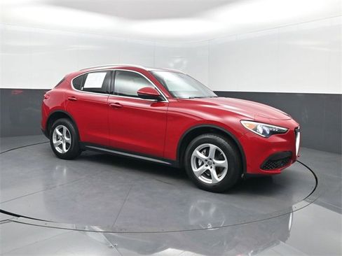 Used 2020 Alfa Romeo Stelvio image 37