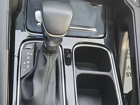 Used 2025 Kia Telluride AWD image 24