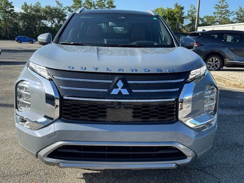 New 2025 Mitsubishi Outlander SEL image 2