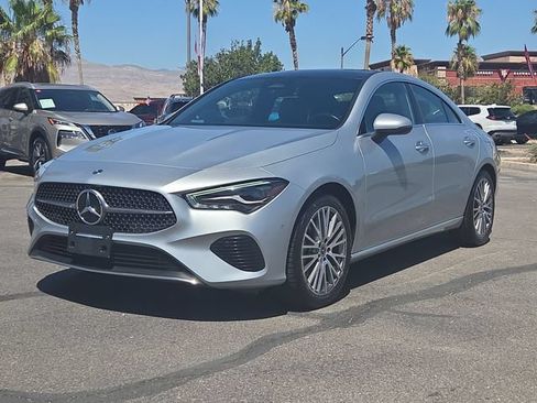Used 2025 Mercedes-Benz CLA 250 4MATIC image 2