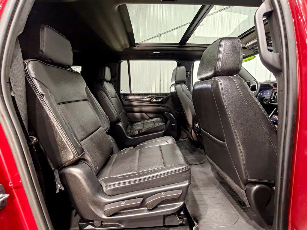 Used 2023 GMC Yukon XL Denali AWD/4WD image 28