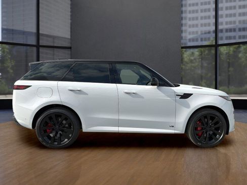 New 2026 Land Rover Range Rover Sport Dynamic SE image 17