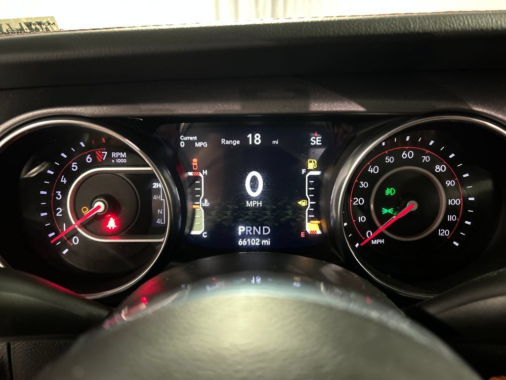 Used 2020 Jeep Gladiator Mojave w/ Dual Top Group AWD/4WD image 14