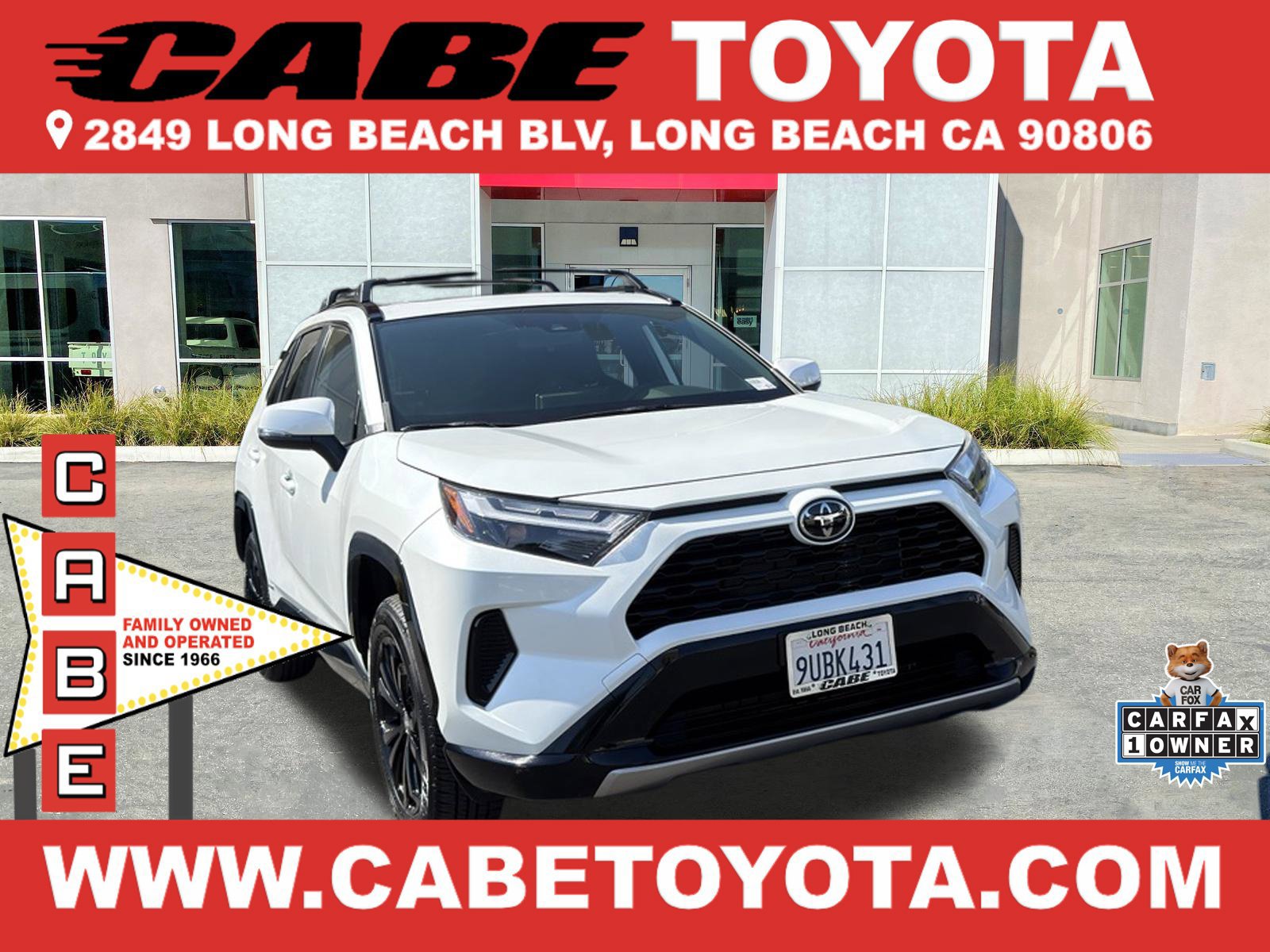 Used 2025 Toyota RAV4 SE w/ Convenience Package AWD/4WD image 1