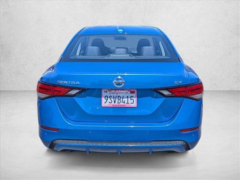Used 2022 Nissan Sentra SV FWD image 7