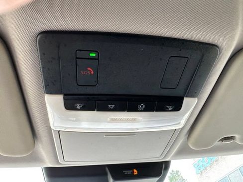 Used 2023 Mitsubishi Outlander ES AWD/4WD image 21