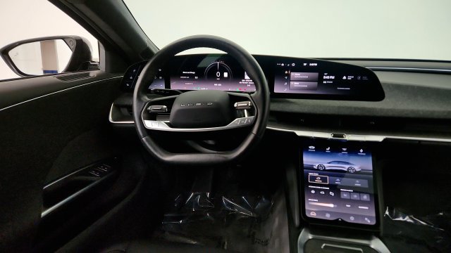 Used 2024 Lucid Air Pure RWD image 48