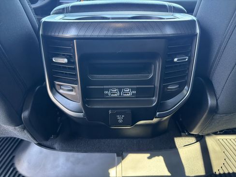 Used 2025 RAM 1500 Lone Star AWD/4WD image 11
