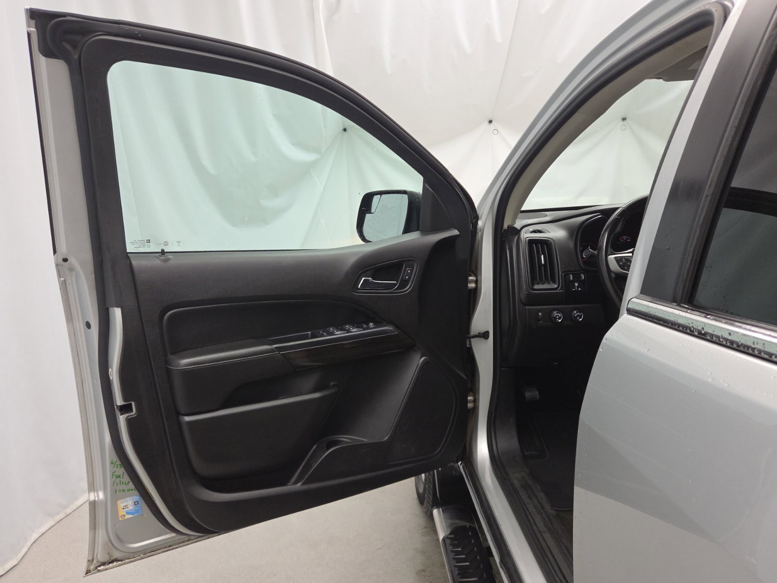 Used 2018 GMC Canyon SLE w/ SLE Convenience Package AWD/4WD image 11