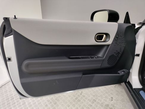 New 2026 MINI Cooper 2-Door Hardtop image 10