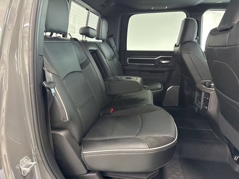 New 2026 RAM 3500 Laramie AWD/4WD image 31