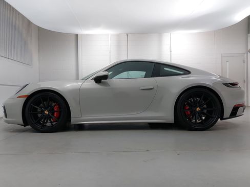 Certified 2024 Porsche 911 Carrera S RWD image 2