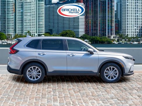 Used 2025 Honda CR-V EX image 4