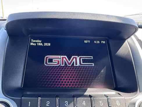 Used 2013 GMC Terrain SLE FWD image 19