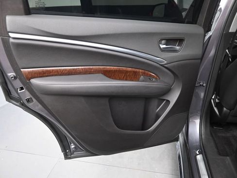 Used 2018 Acura MDX SH-AWD image 18