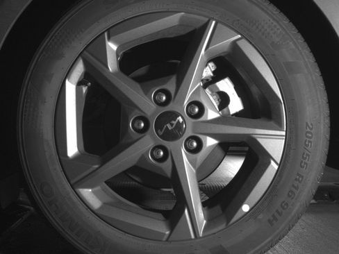 Used 2025 Kia K4 LXS image 14