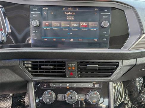 Used 2020 Volkswagen Jetta SEL image 14