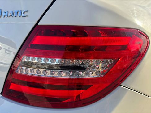 Used 2012 Mercedes-Benz C 300 C 300 4MATIC Sport Sedan 4D image 38