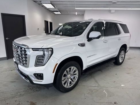 Used 2025 GMC Yukon Denali image 4