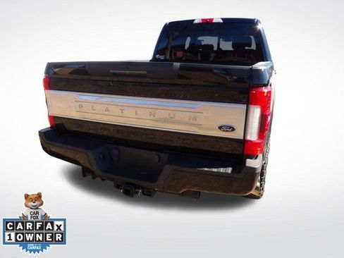 Used 2017 Ford F250 Platinum w/ Platinum Ultimate Package image 15