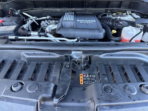 Used 2021 Chevrolet Silverado 1500 LT w/ Bed Protection Package image 13