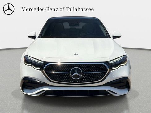 Used 2025 Mercedes-Benz E 450 4MATIC Sedan image 2