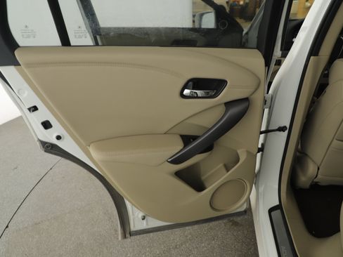 Used 2015 Acura RDX FWD w/ Technology Package image 7