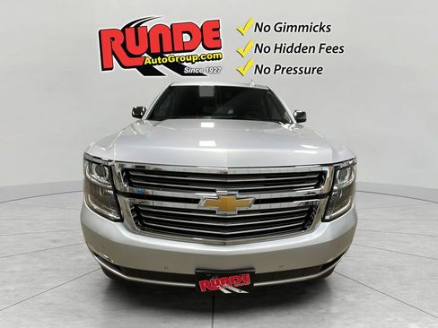 Used 2020 Chevrolet Suburban Premier AWD/4WD image 9