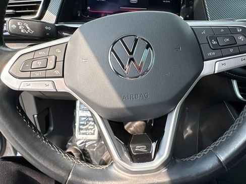 Used 2024 Volkswagen Atlas Cross Sport SEL R-Line AWD/4WD image 25