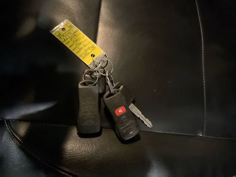 Used 2014 Nissan Titan PRO-4X w/ Pro-4x Luxury Package image 27