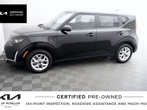 Certified 2025 Kia Soul LX FWD image 9