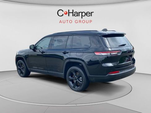 Used 2023 Jeep Grand Cherokee L Laredo AWD/4WD image 5