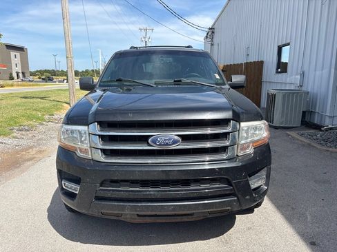 Used 2015 Ford Expedition XLT w/ Equipment Group 202A RWD image 8
