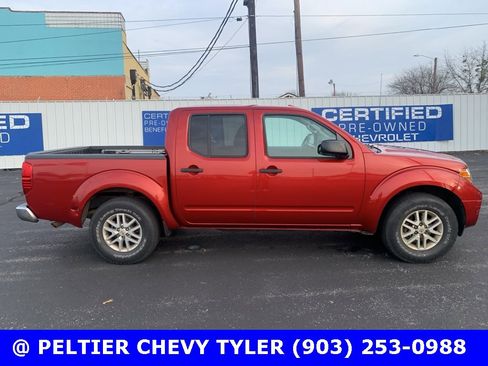 Used 2015 Nissan Frontier SV w/ SV Value Truck Package image 8