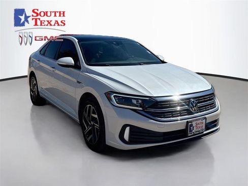 Used 2024 Volkswagen Jetta SEL FWD image 1