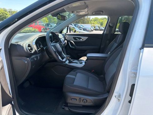 Used 2024 Chevrolet Blazer LT AWD/4WD image 12