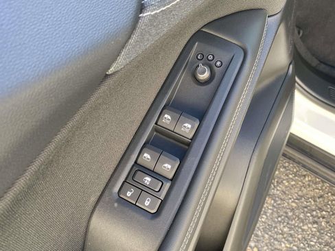 New 2026 Jeep Cherokee Laredo AWD/4WD image 18