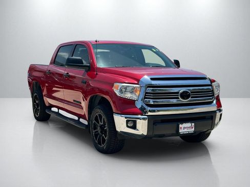 Used 2017 Toyota Tundra SR5 w/ SR5 Upgrade Package RWD image 3