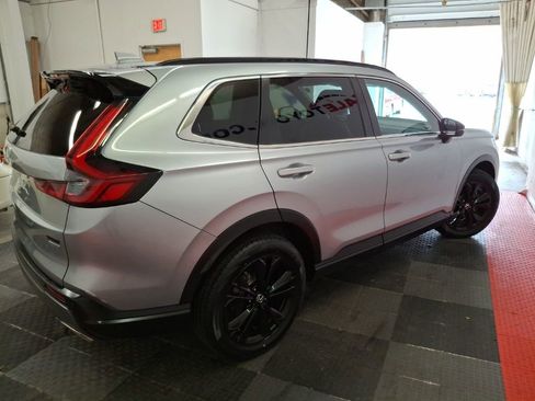 Used 2024 Honda CR-V Sport Touring image 11