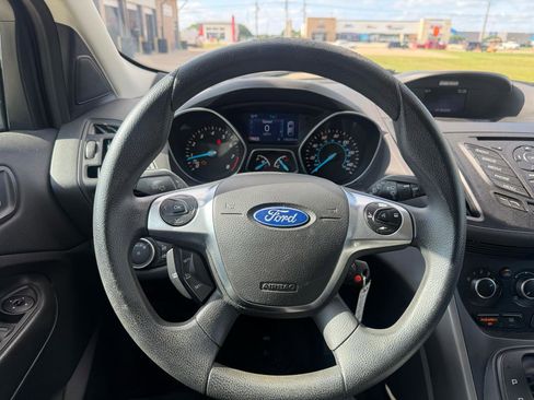 Used 2015 Ford Escape SE FWD image 10