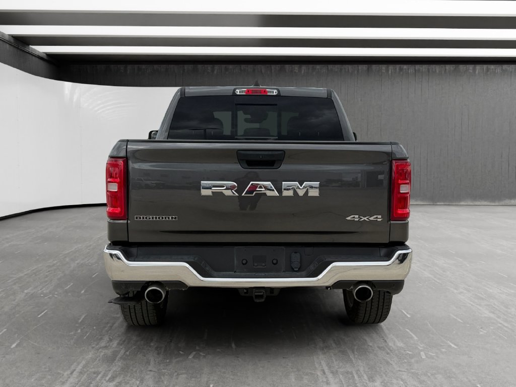 Used 2025 RAM 1500 Big Horn AWD/4WD image 4