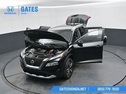 Used 2023 Nissan Rogue Platinum w/ Platinum Premium Package image 50