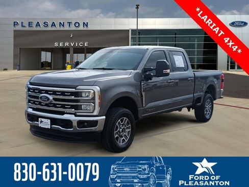 Certified 2024 Ford F250 Lariat image 1