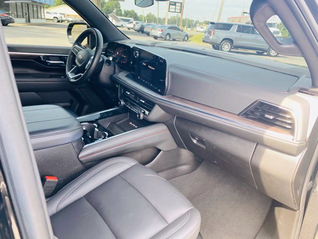 Used 2025 Chevrolet Tahoe LT RWD image 21