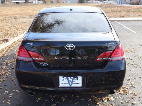 Used 2009 Toyota Avalon Limited image 6
